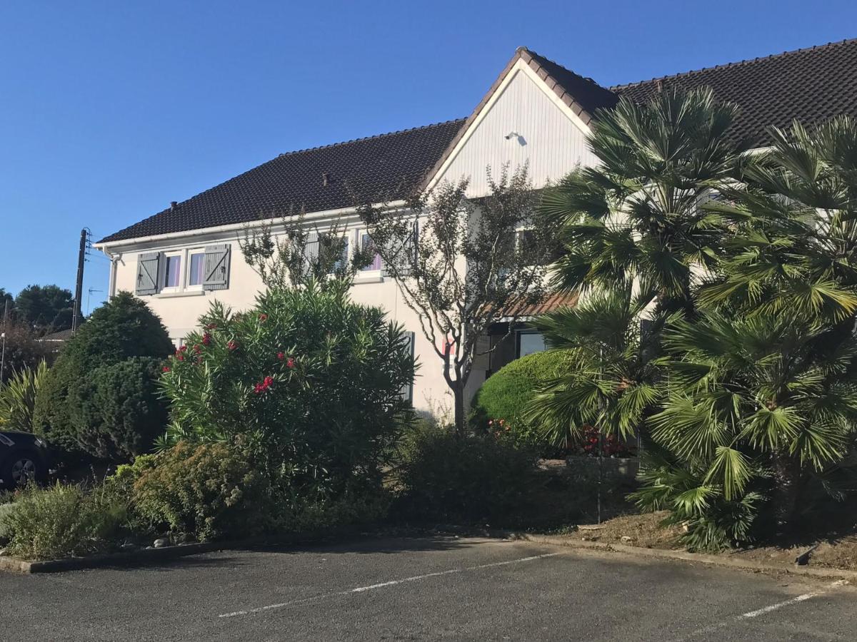 Kyriad Orthez Exterior photo